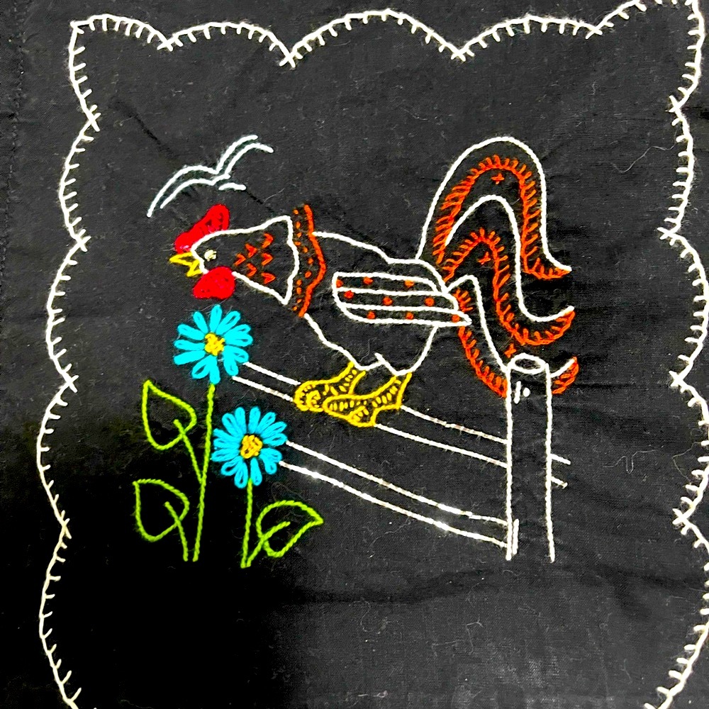 Apron-Hand stitched Embroidered Handmade Apron. Folk art - Picture 3 of 7